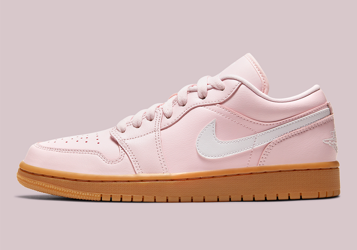 Air Jordan 1 Low Womens Arctic Pink Gum Light Brown Dc0774 601 4