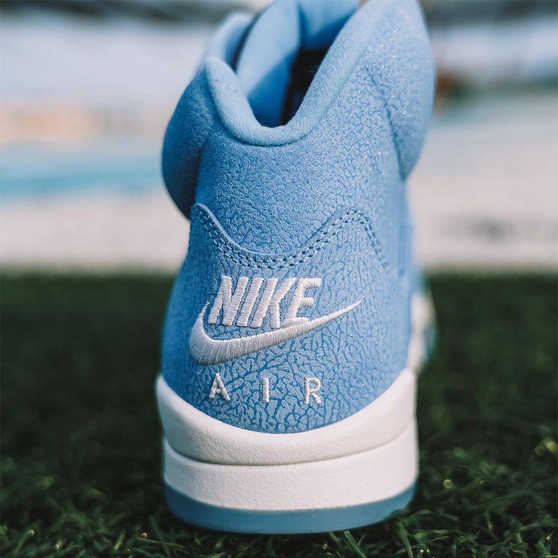 Air Jordan 5 Unc Tar Heels Football Pe 3