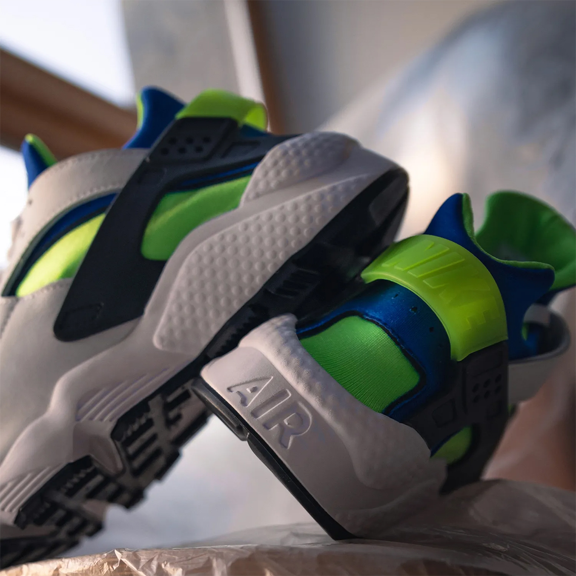 Nike Air Huarache Scream Green Dd1068 100 Release Date 3