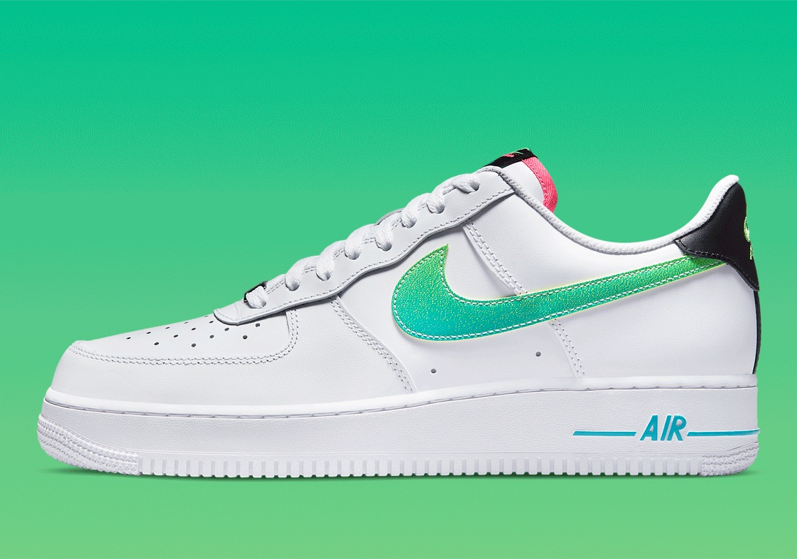 Vintage '90s Pops Of Color Hit This Nike Air Force 1 Low