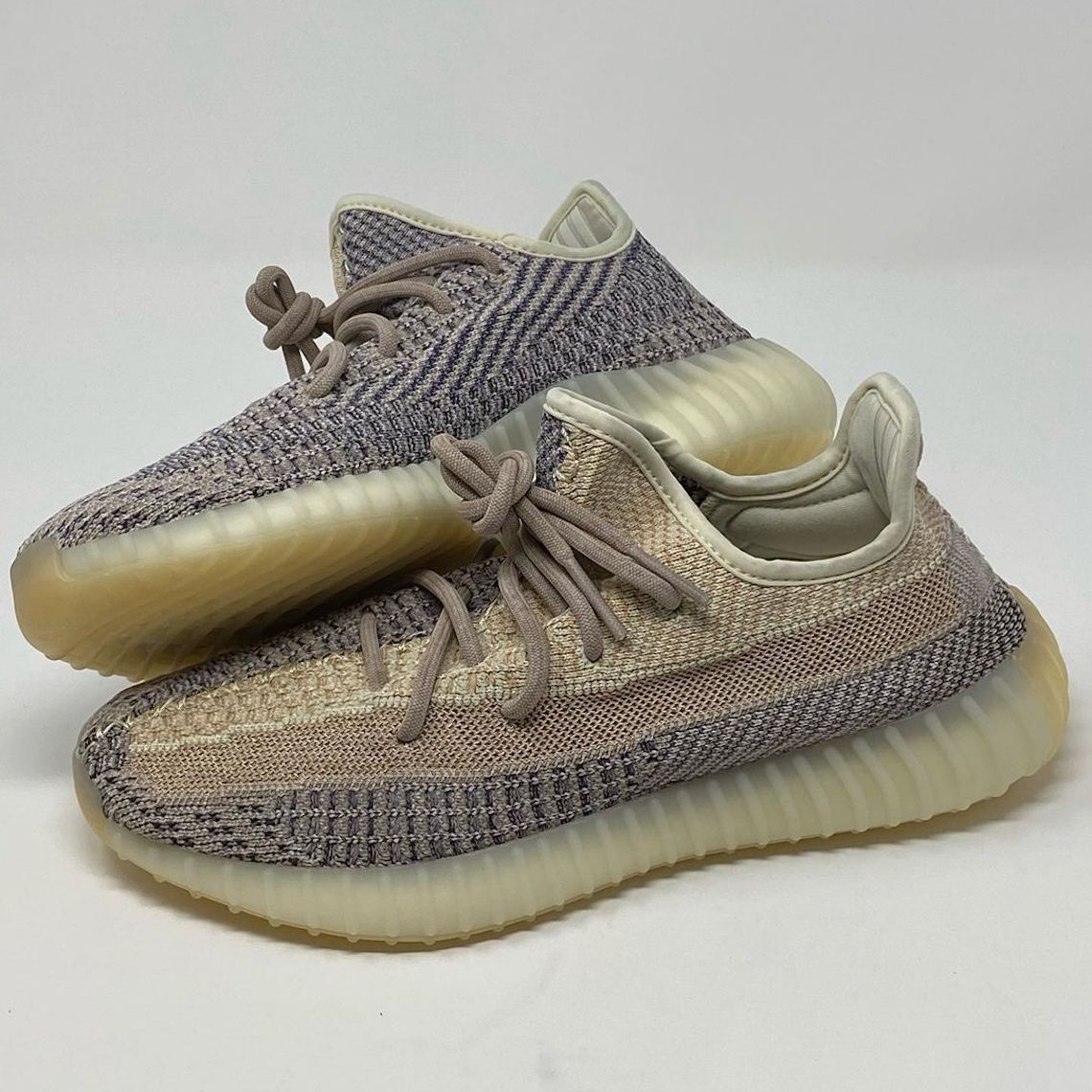 Adidas Yeezy Boost 350 V2 Ash Pearl 3