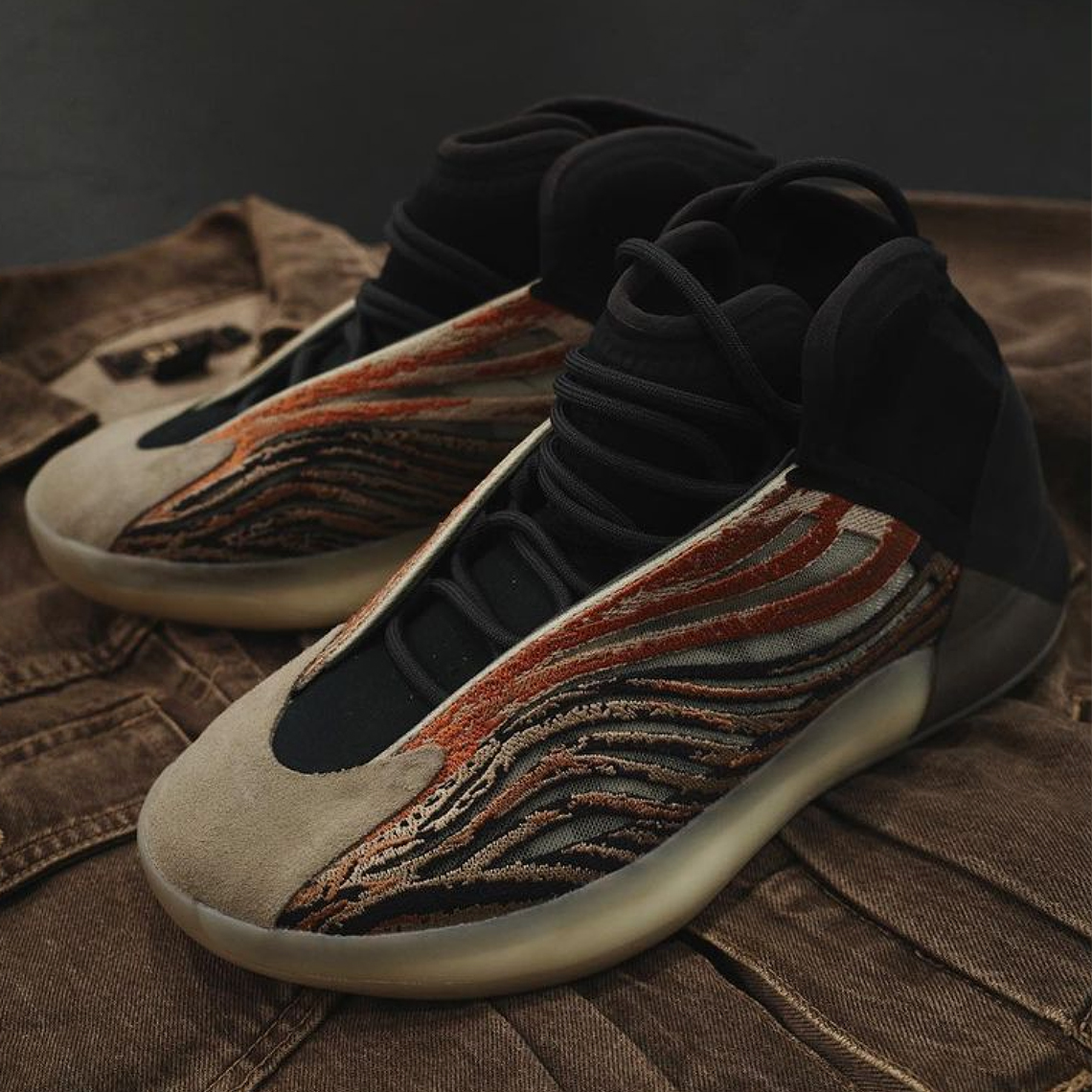 Adidas Yeezy Quantum Flaora 1