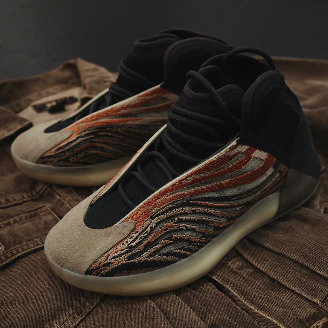 Adidas Yeezy Quantum Flaora 3