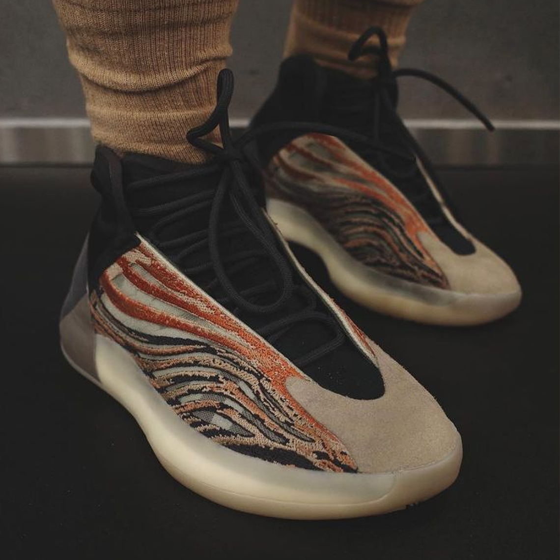 Adidas Yeezy Quantum Flaora 5