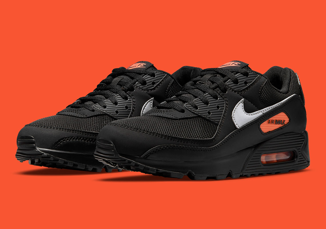 The Nike Air Max 90 Appears In San Francisco Giants Colors