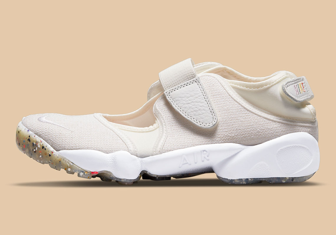 Nike Air Rift Wmns Beige Regrind Dj4639 121 1