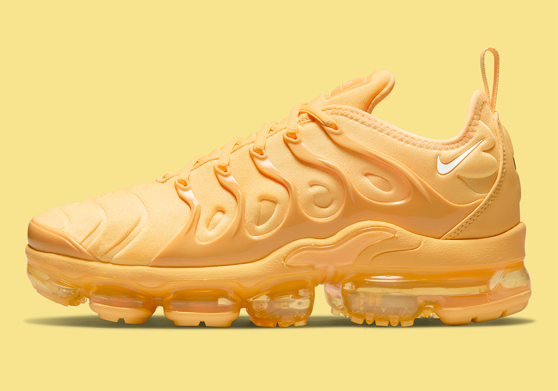 The Nike Vapormax Plus Gets A Full Yolk Yellow Upper