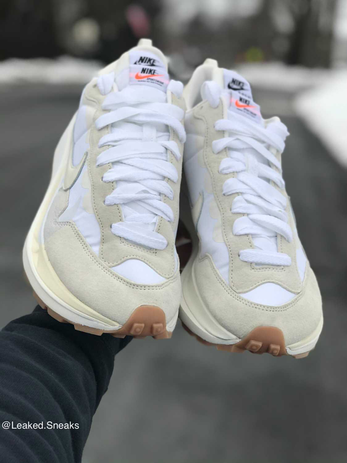 Sacai Nike Vaporwaffle White Gum 3