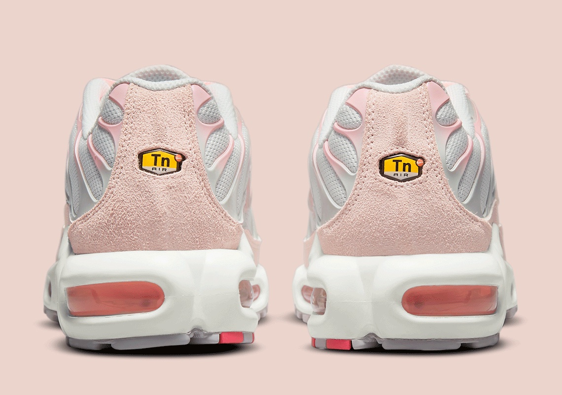 Nike Air Max Plus Dm3037 100 03