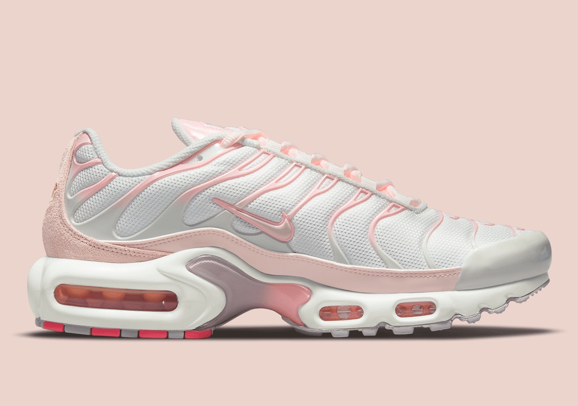 Nike Air Max Plus Dm3037 100 08