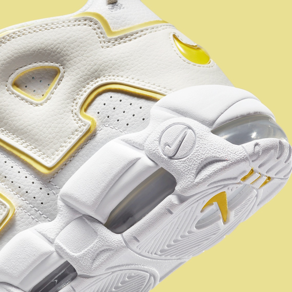 Nike Air More Uptempo Dm3035 100 07