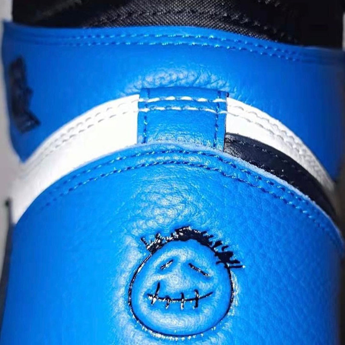 Travis Scott Fragment Air Jordan 1 6