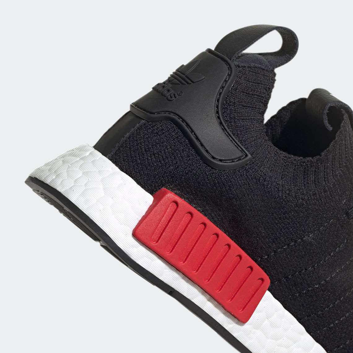 Adidas Nmd R1 Primeknit Core Black Core Black Core Black Gz0066 1