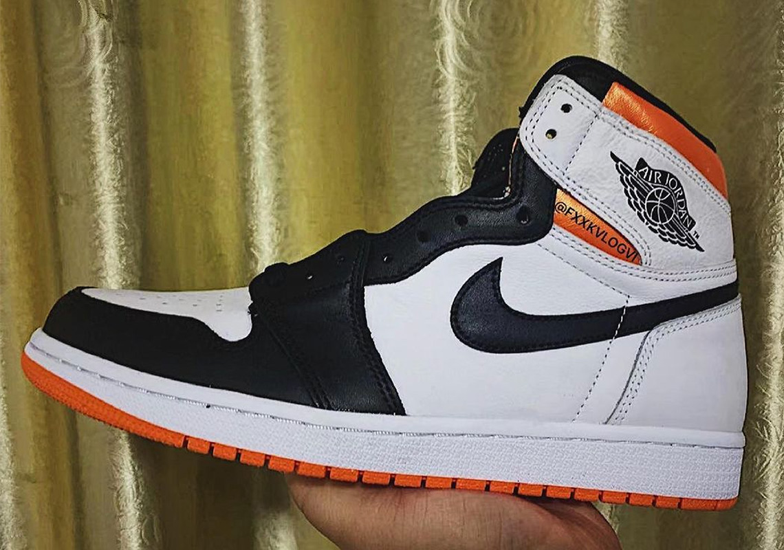 Jordan 1 Electro Orange 555088 180 2