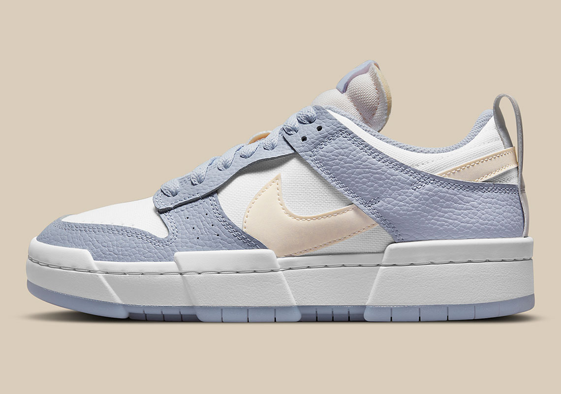 Nike Dunk Low Disrupt Wmns Summit White Desert Sand Ghost Sail 1