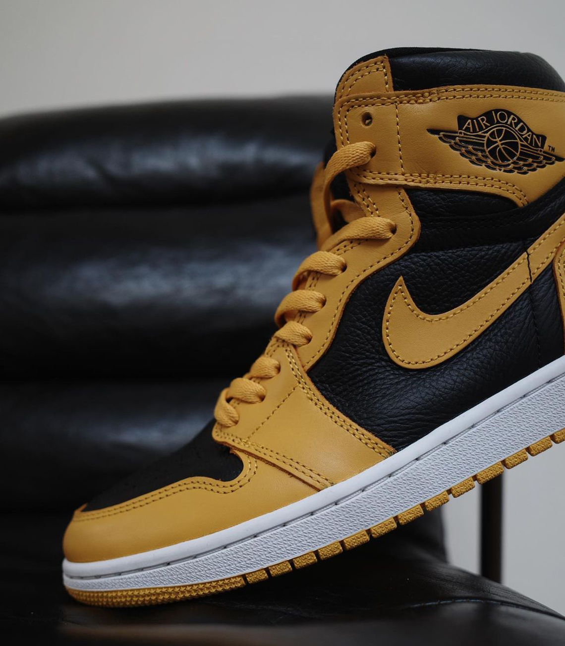 Air Jordan 1 Pollen 2021 Release Info 1