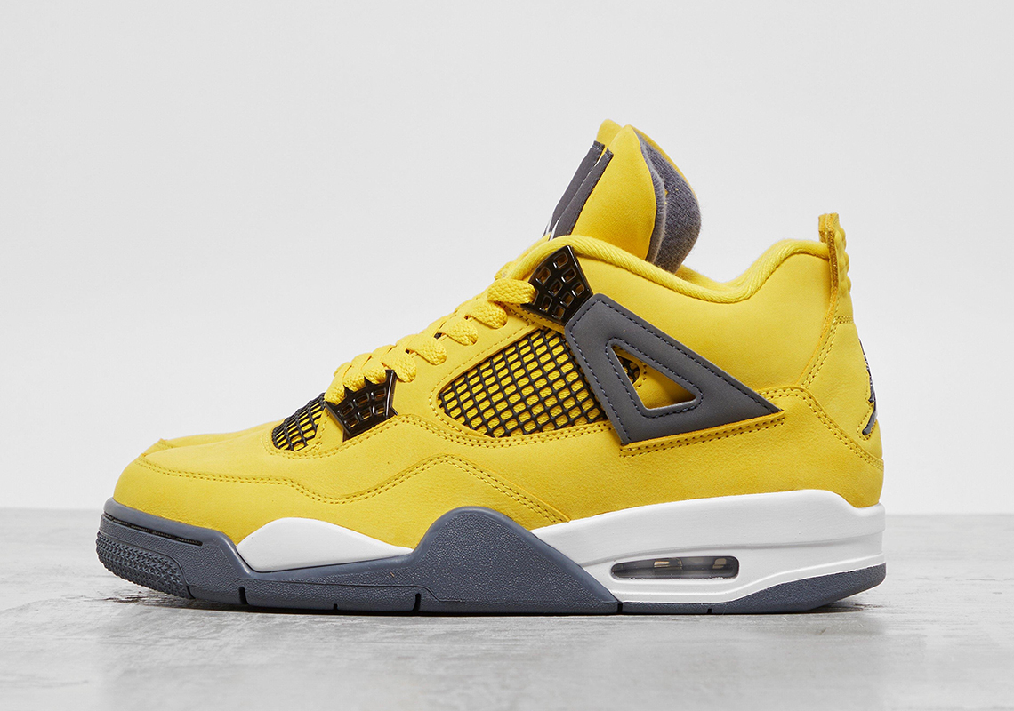 Air Jordan 4 Lightning 2021 Photos 1