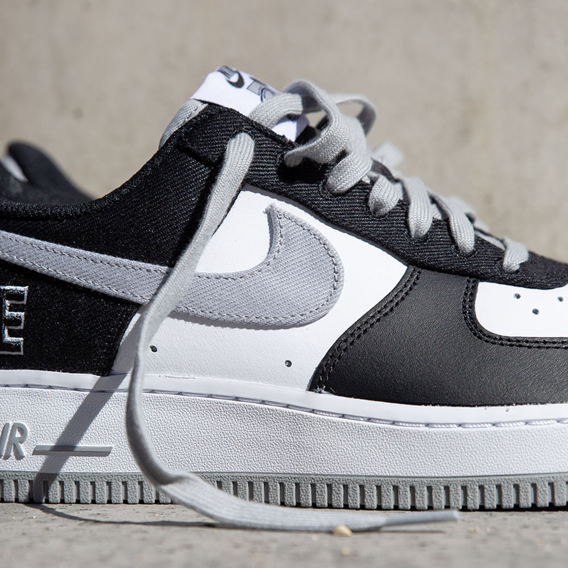 Nike Air Force 1 Ct2301 001 Release Info 4