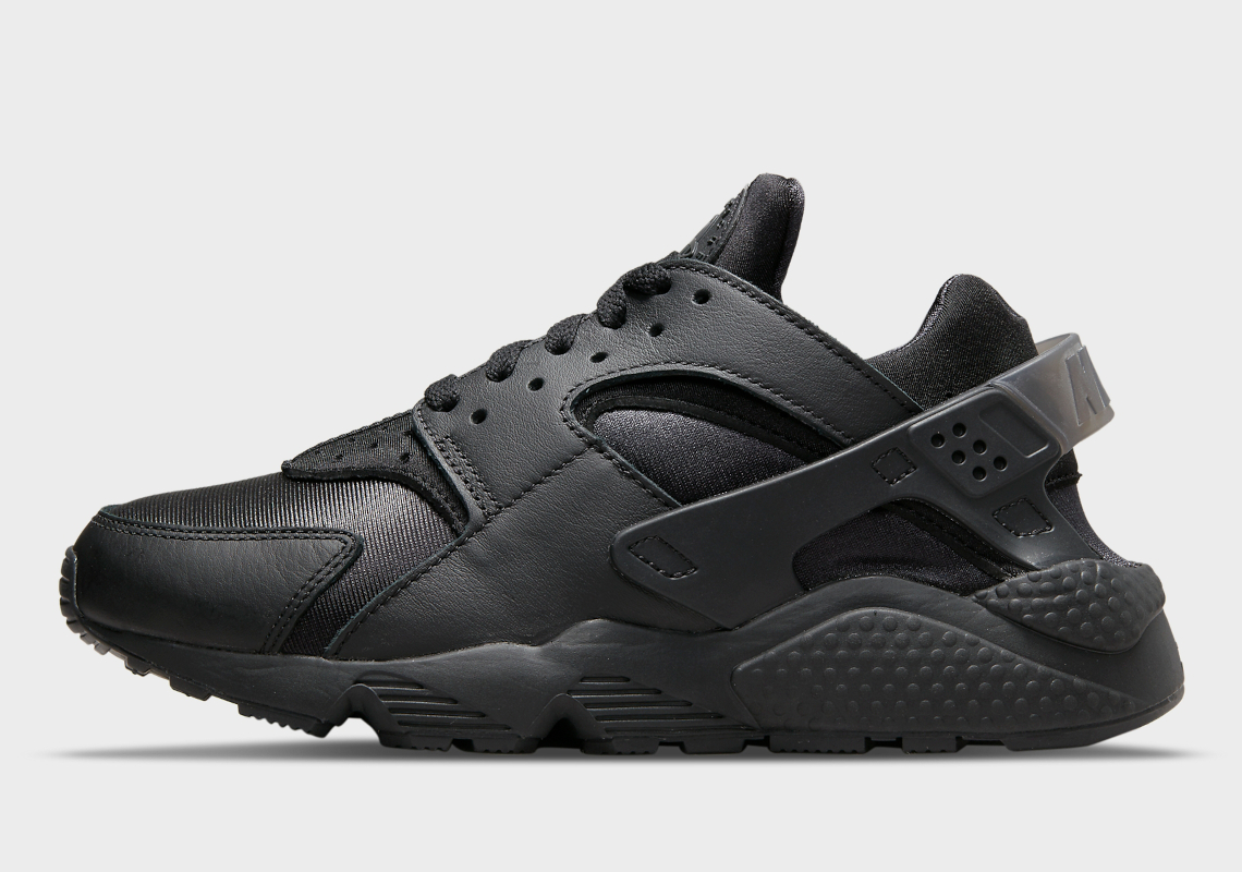 A Triple Black Nike Air Huarache Is Coming