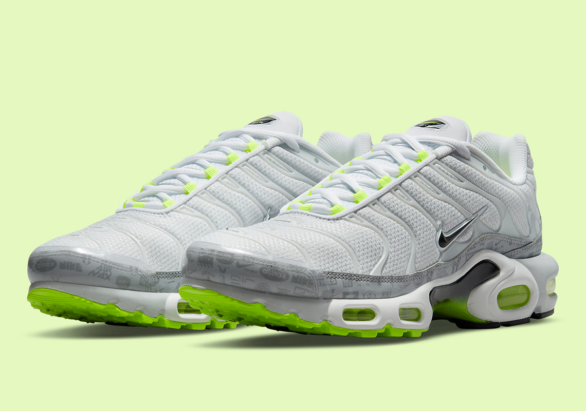 Nike's Reflective, Logo-Clad Mudguards Dress This Upcoming Air Max Plus