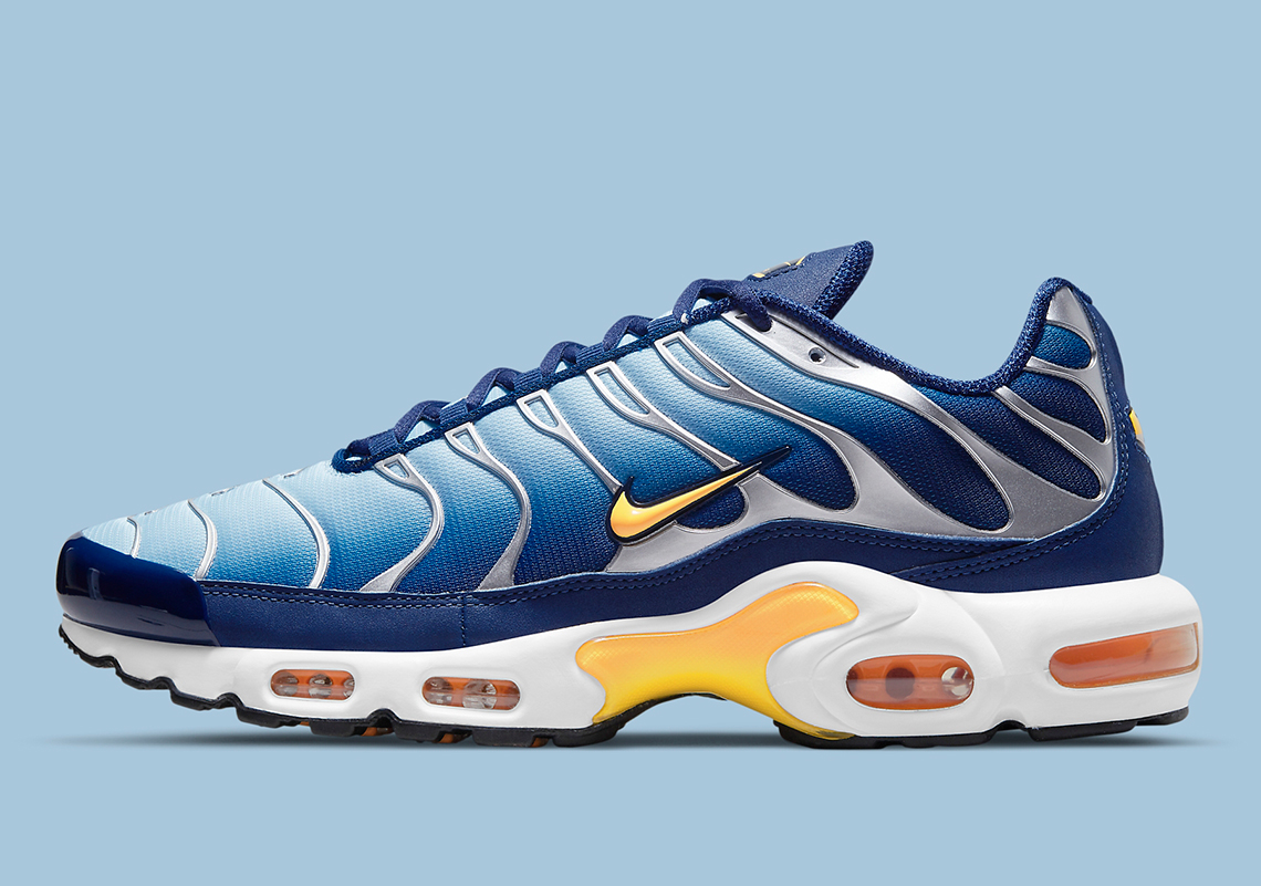 Nike Air Max Plus Dm3530 400 9