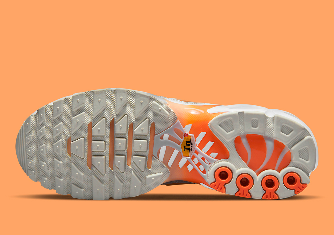 Nike Air Max Plus White Orange Dm3033 100 1