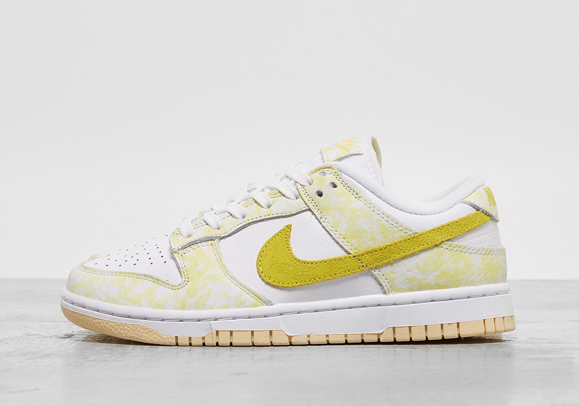 Nike Dunk Low Yellow Strike Photos 2