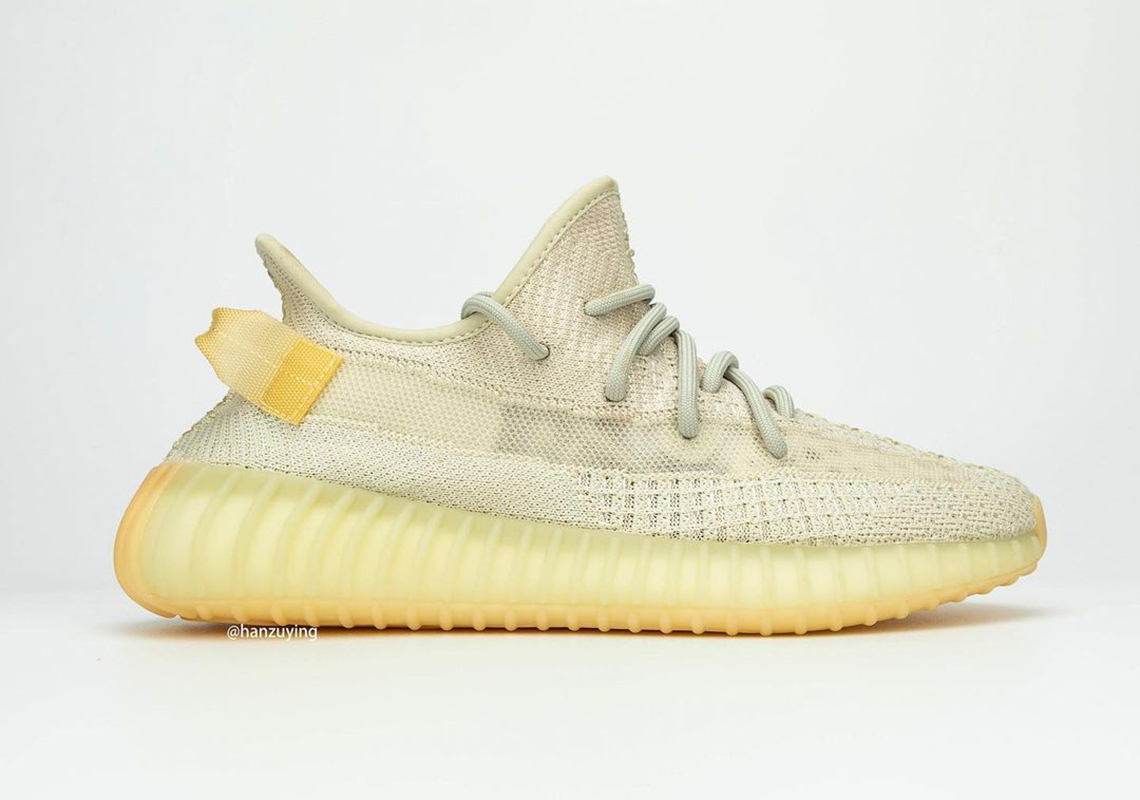 Adidas Yeezy Boost 350 V2 Light Photos 1