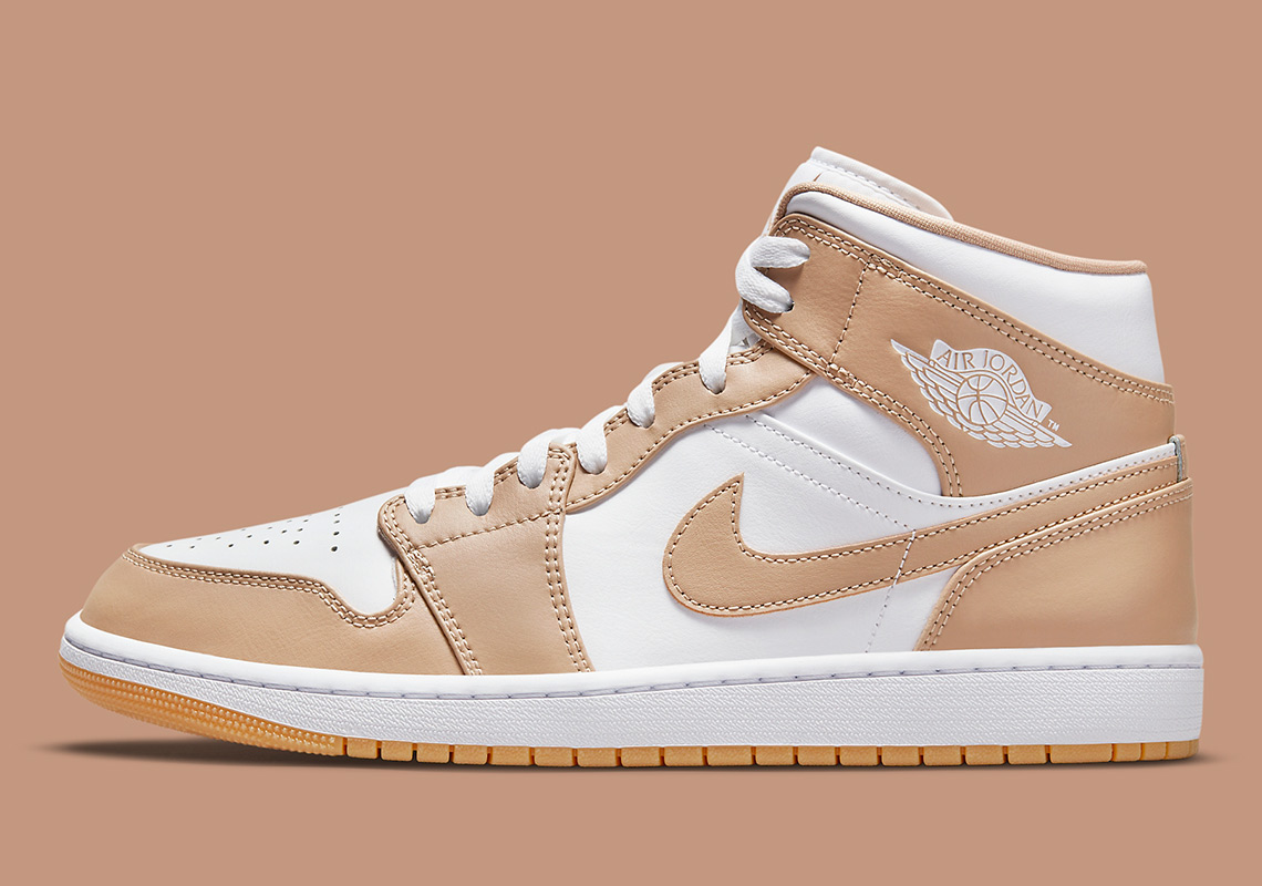 Air Jordan 1 Mid Tan Gum 554724 271 1