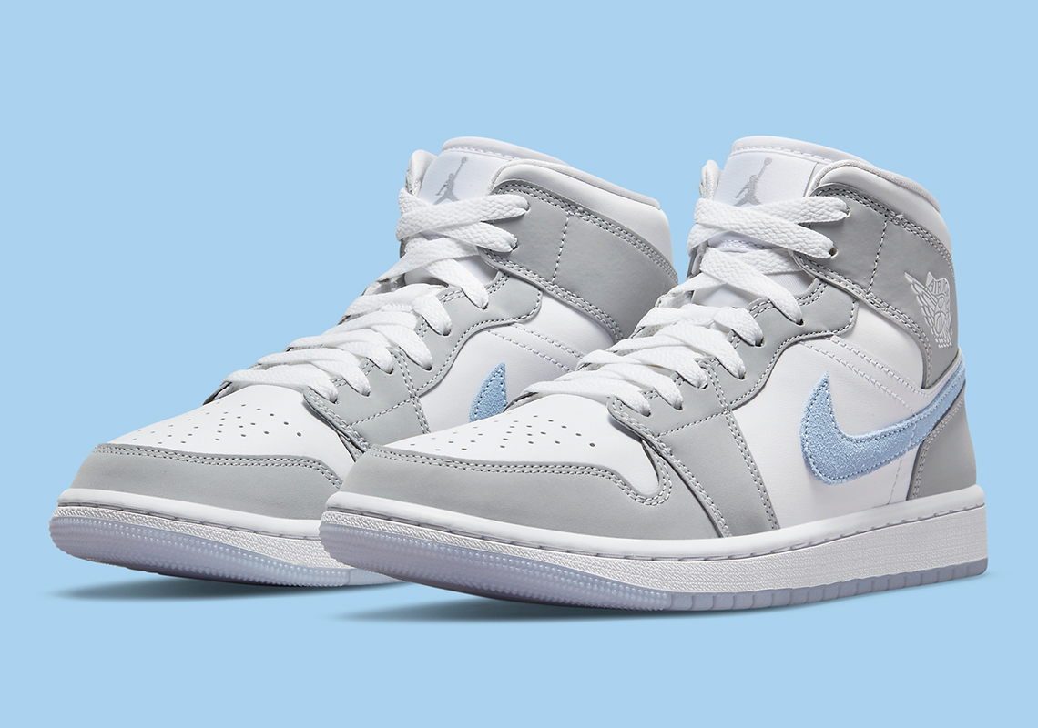 The Women's Air Jordan 1 Mid Appears In A Frosty Colorway