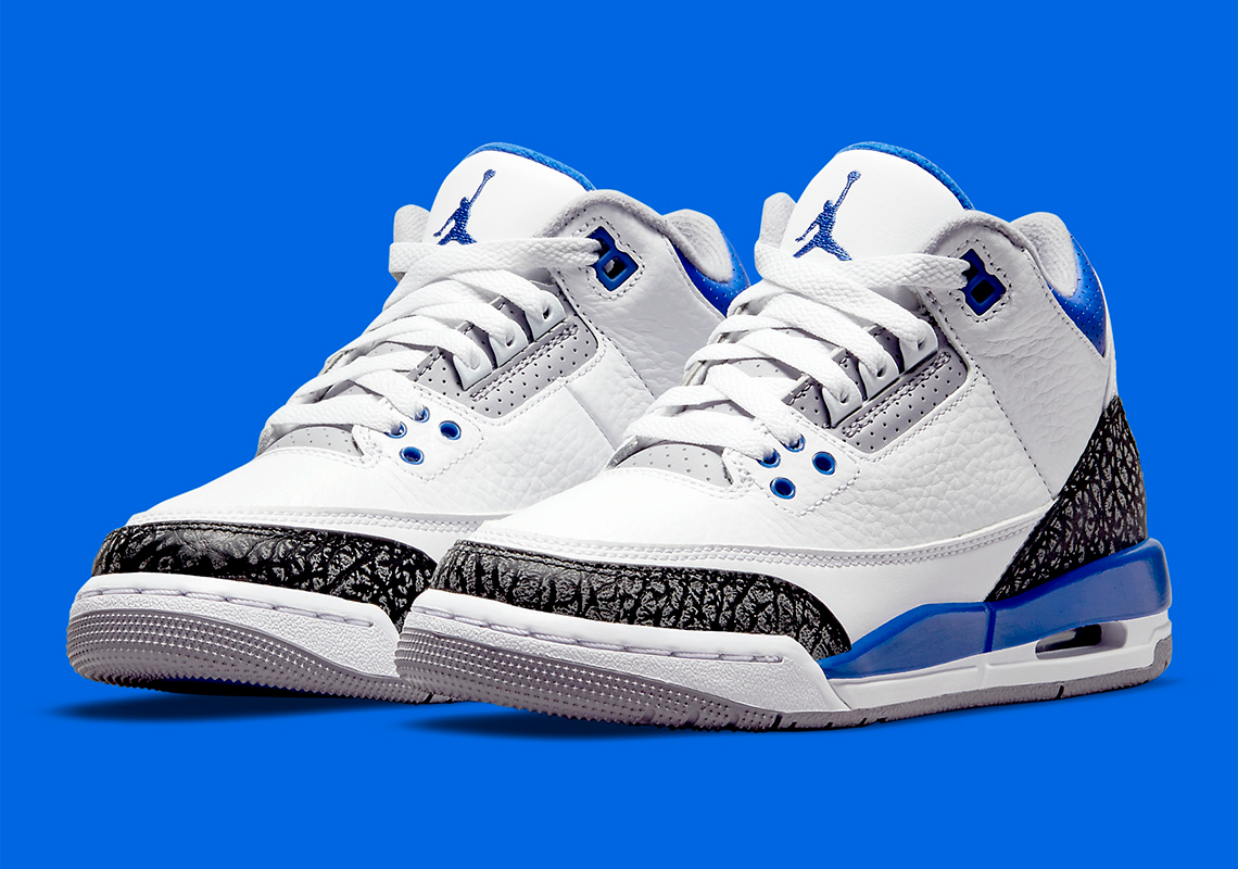 Official Images Of The Air Jordan 3 GS “Racer Blue”