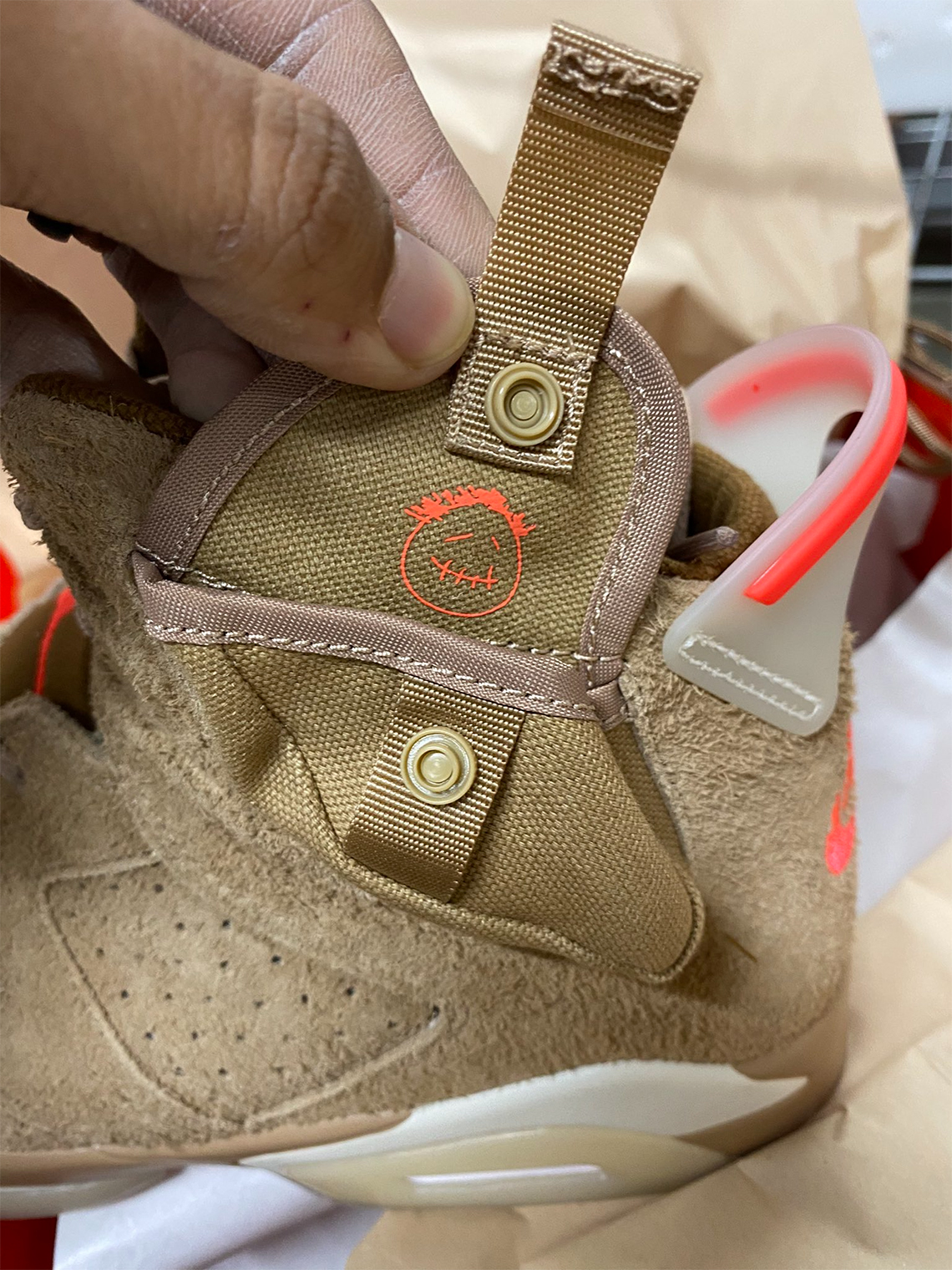 Jordan 6 Travis Scott British Khaki Photos 1