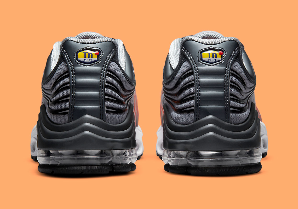 Nike Air Max Plus 2 Light Smoke Grey Dark Smoke Grey Black Turf Orange Cz1650 001 4