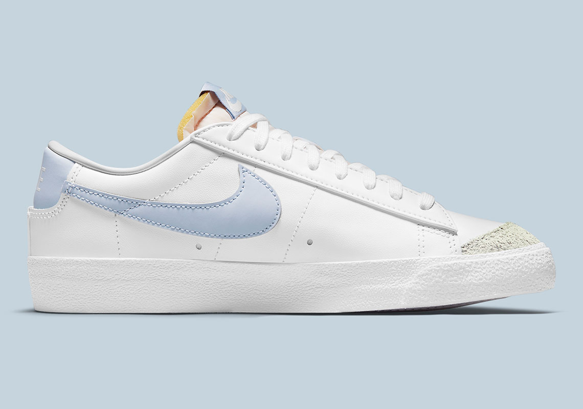 Nike Blazer Low 77 Wmns White White White Ghost Dc4769 103 1