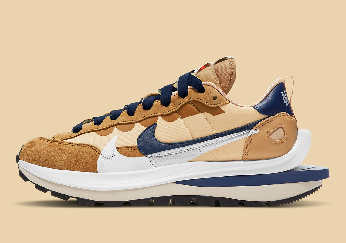 Sacai Nike Vaporwaffle Tan Navy Dd1875 200 1