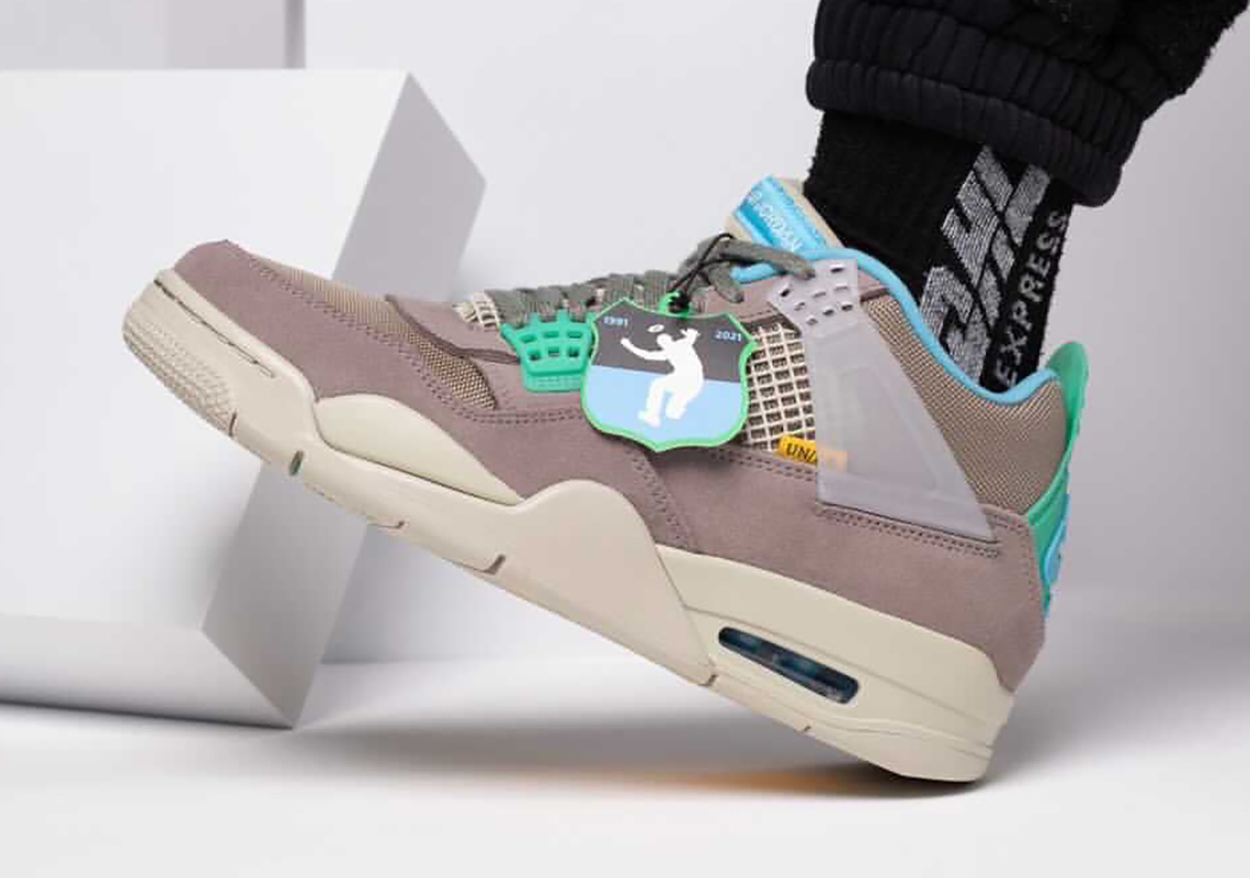 Union Jordan 4 Taupe Haze Photos 5