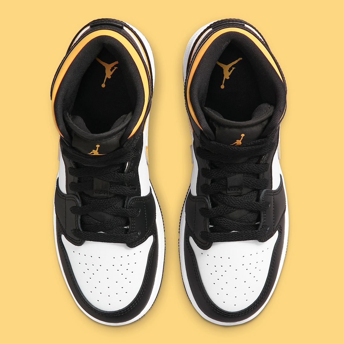 Air Jordan 1 Mid White Black Yellow 554725 177 3