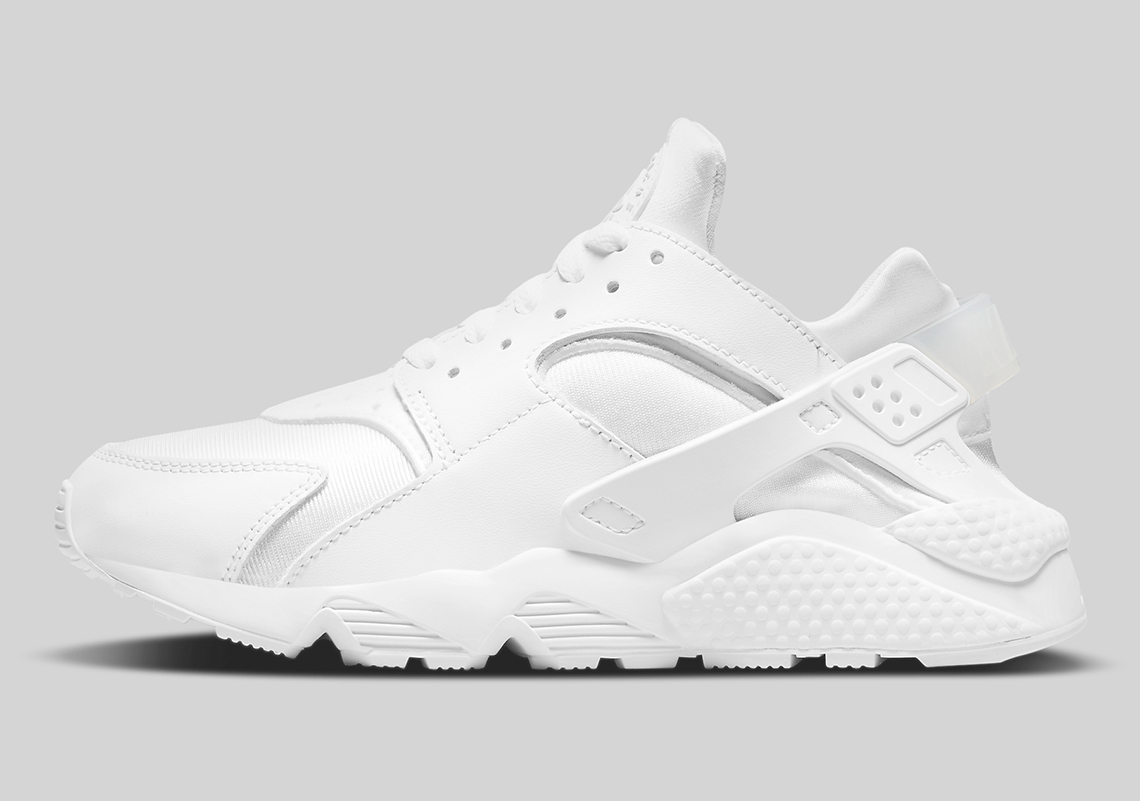 Nike Air Huarache Triple White Dh4439 102 1