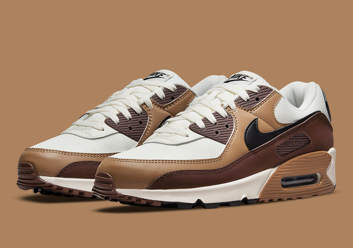 The Nike Air Max 90 "Dark Driftwood" Carries Some "Escape" Ancestry