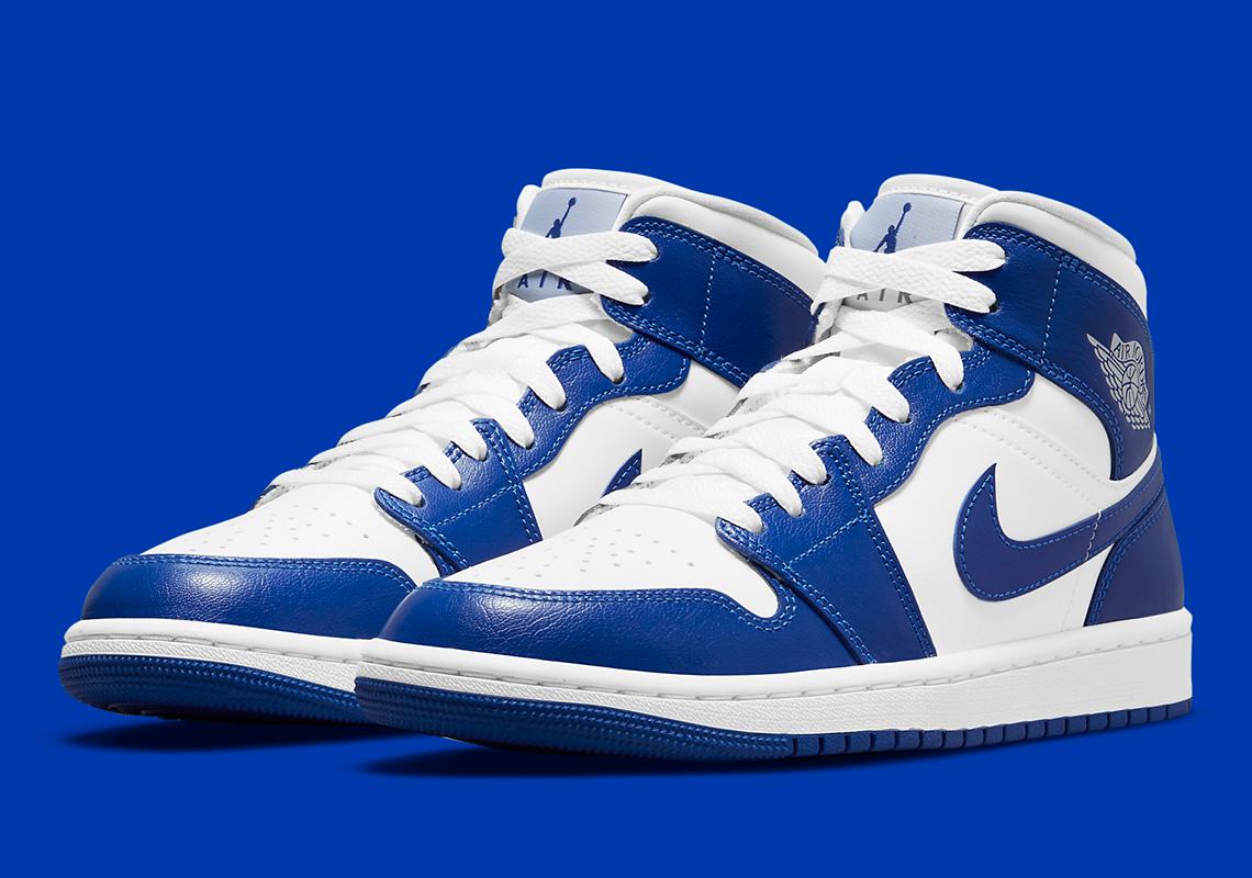 Kentucky Blues Appear On This Women's Air Jordan 1 Mid