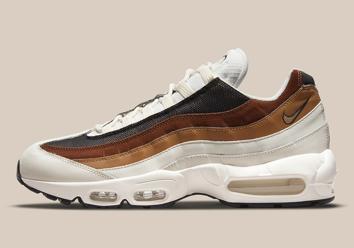 The Nike Air Max 95 "Dark Driftwood" Combines Woodsy Colors