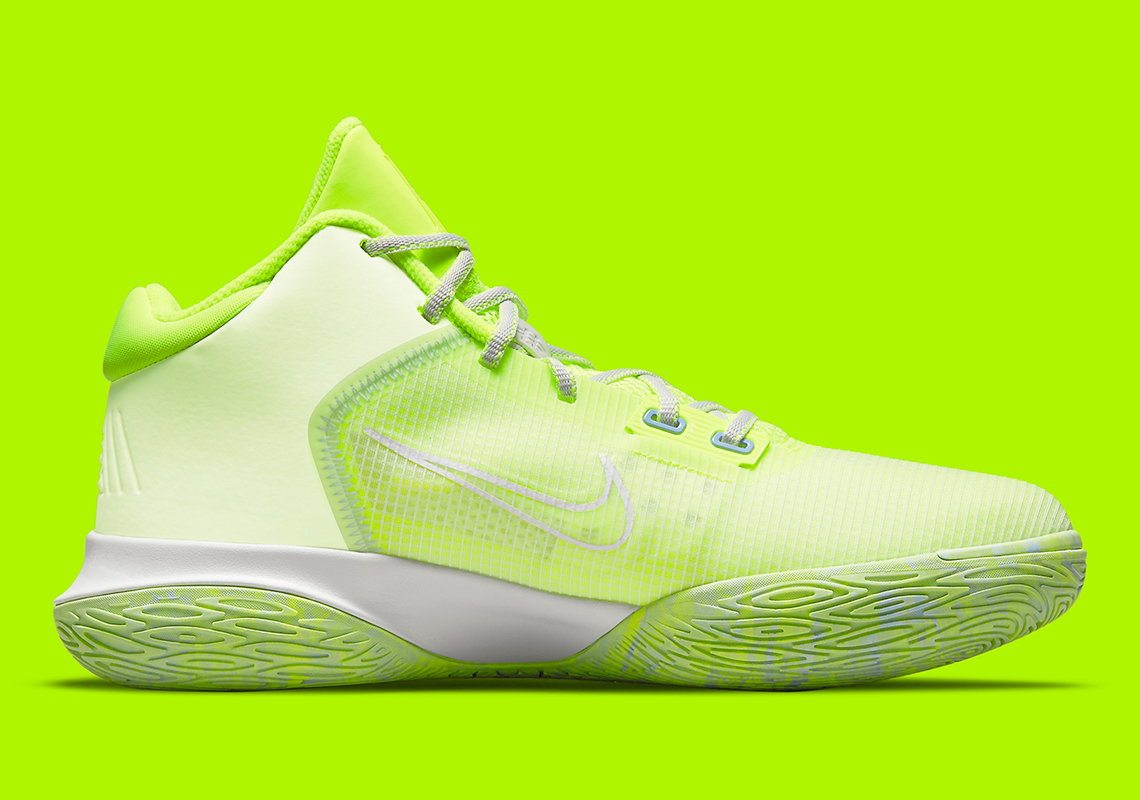 Nike Kyrie Flytrap 4 Volt Ct1973 700 3