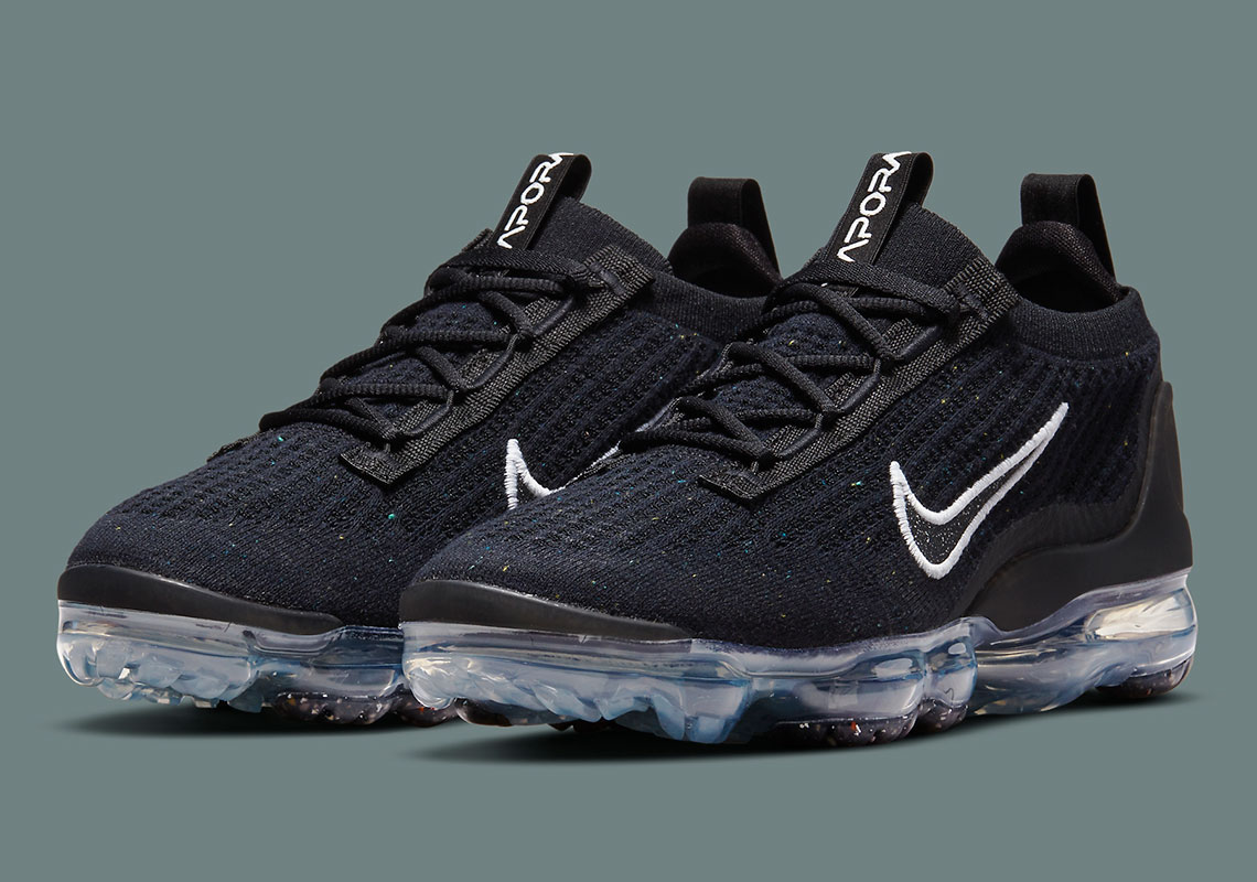 Specks Of Color Appear On This Black Nike Vapormax Flyknit 2021