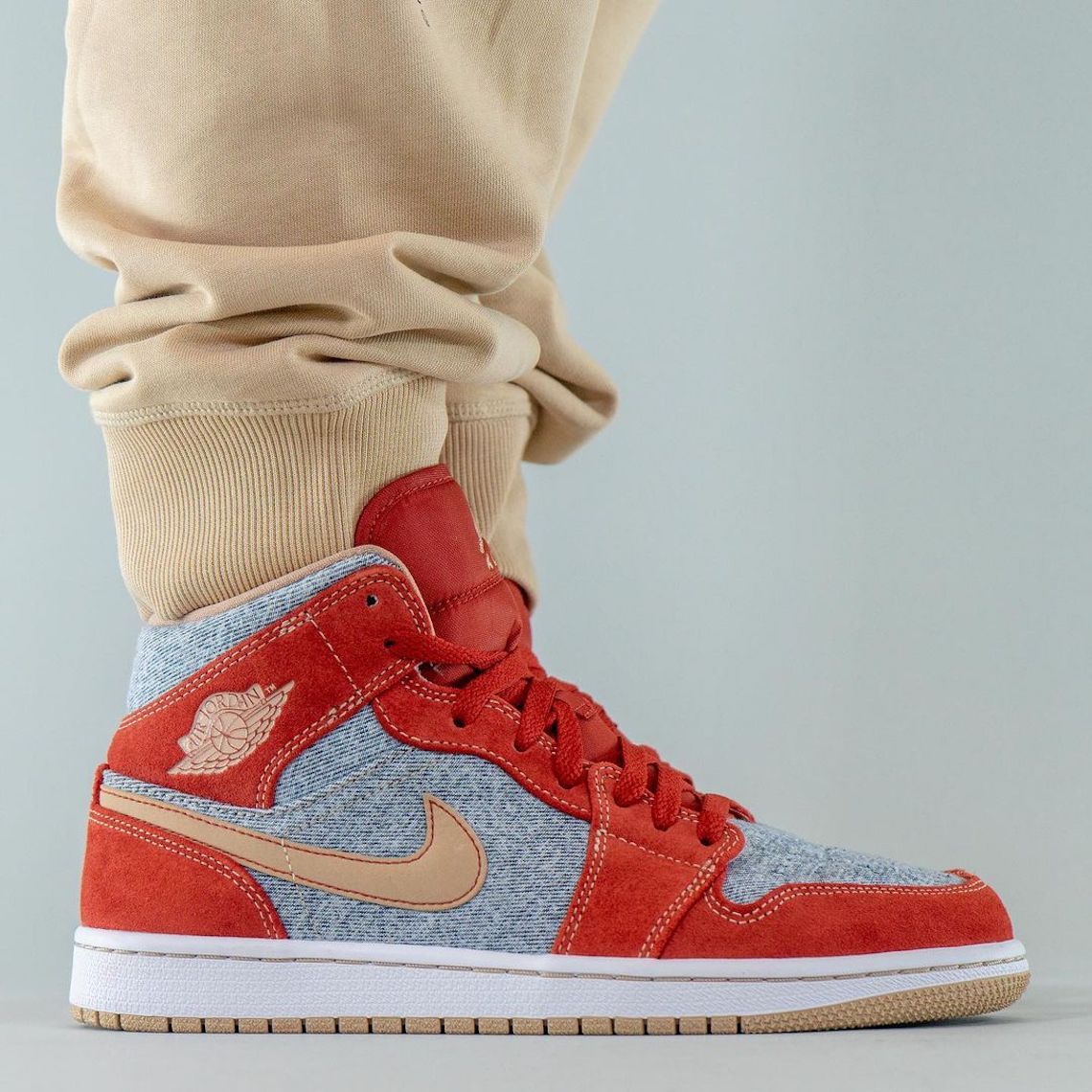 Air Jordan 1 Mid Denim Dm4352 600 11