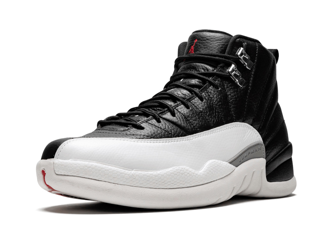 Air Jordan 12 Playoffs Retro 2022 4