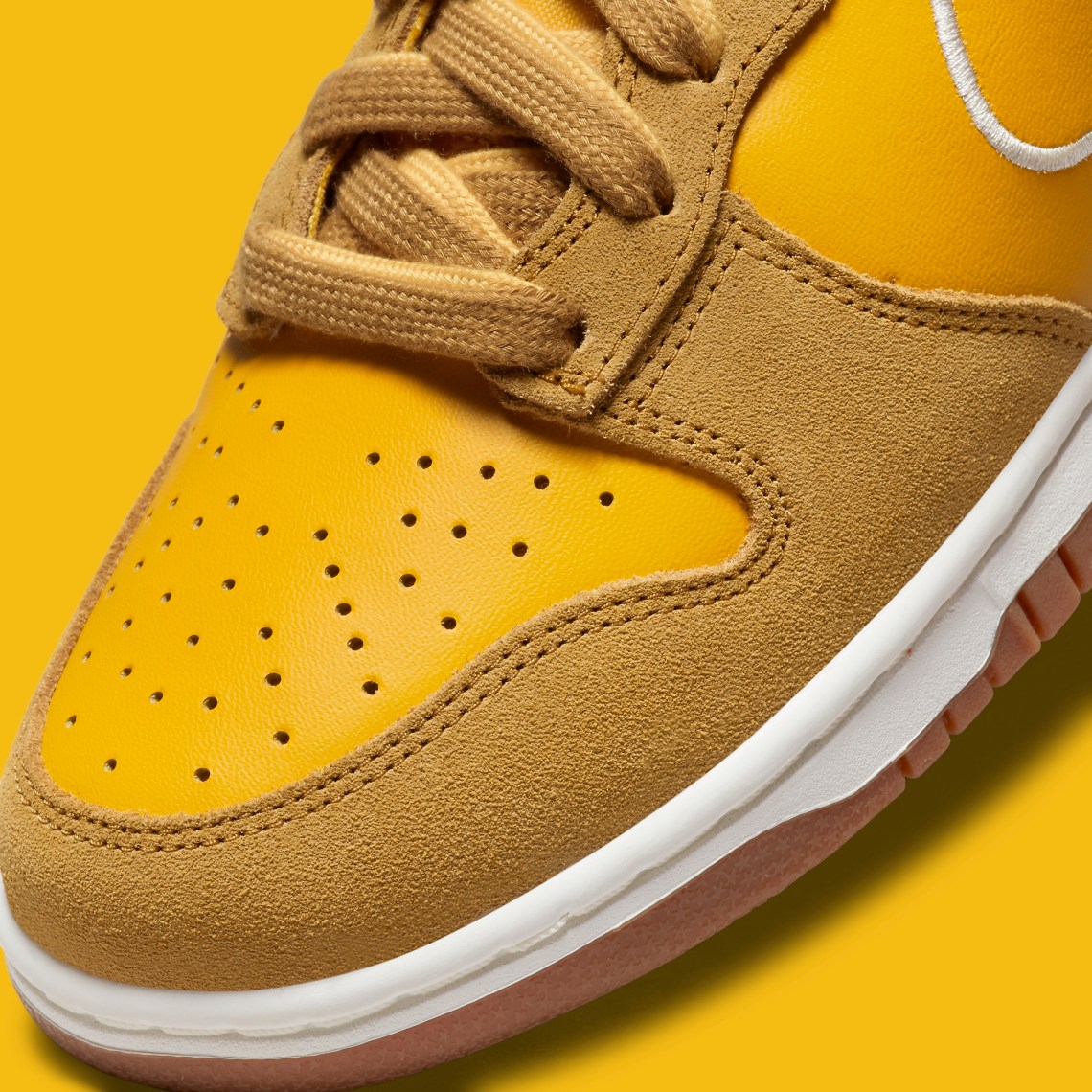Nike Air Force 1 Dh6758 700 1
