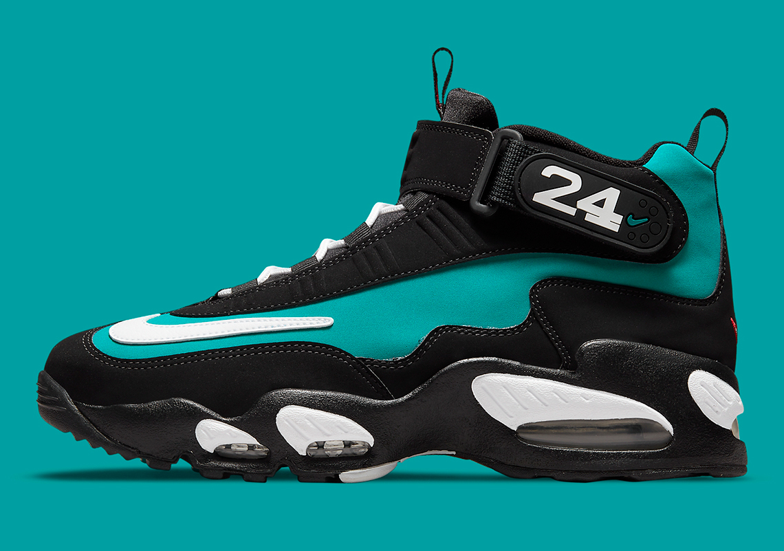 The Nike Air Griffey Max 1 "Freshwater" In Black Returns This Year