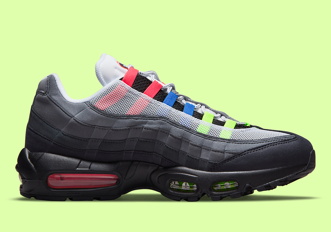 Nike Air Max 95 Greedy 2021 Dn8020 001 3