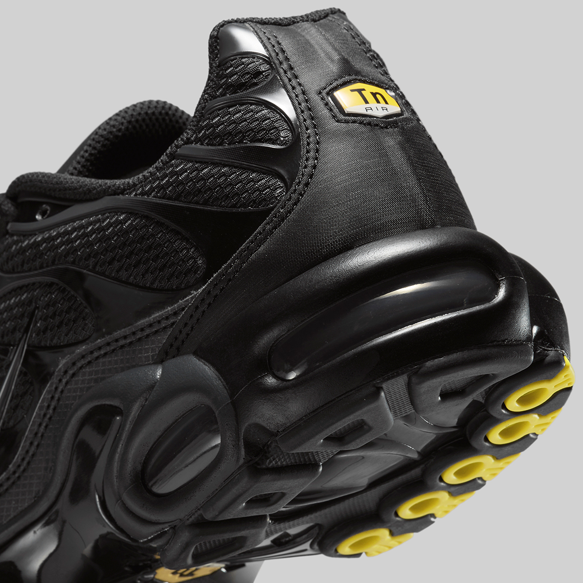 Nike Air Max Plus Black Db0682 001 2