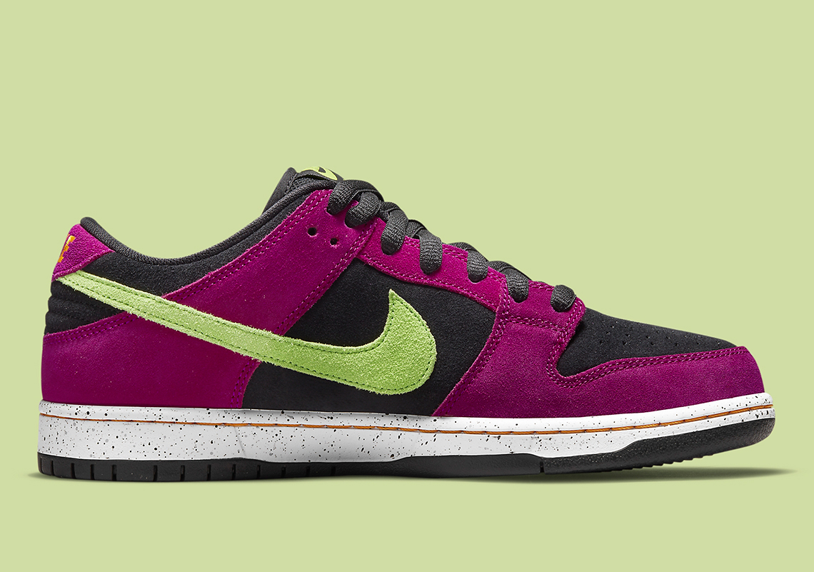 Nike Dunk Low Acg Terra Plum 3